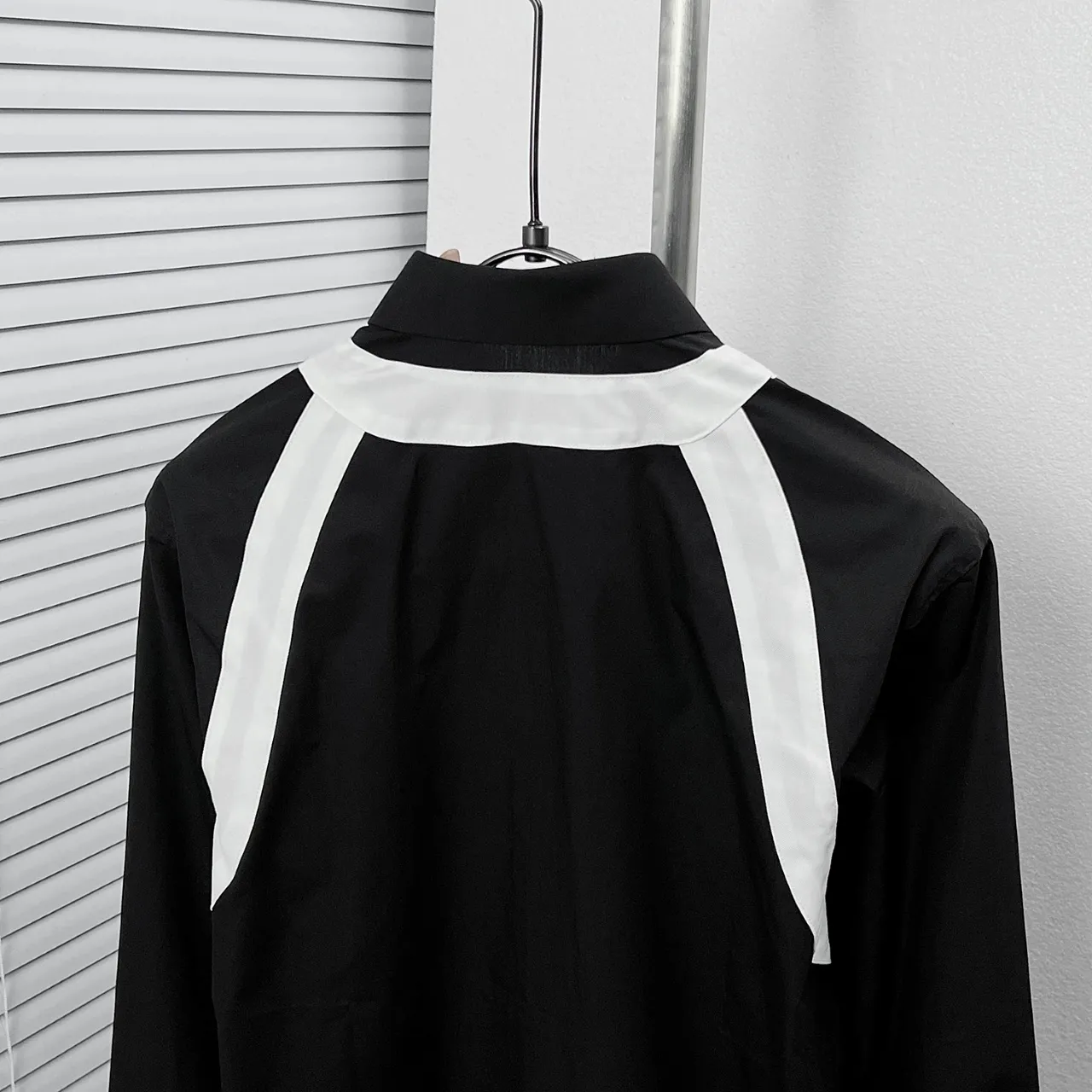 Alexander Mc Quee · Black White Sizes：M-3XL ：